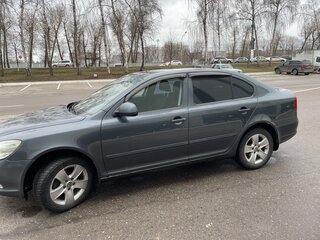 2010 Skoda Octavia DSG7 II (A5) Рестайлинг, серый, 750000 рублей, вид 5