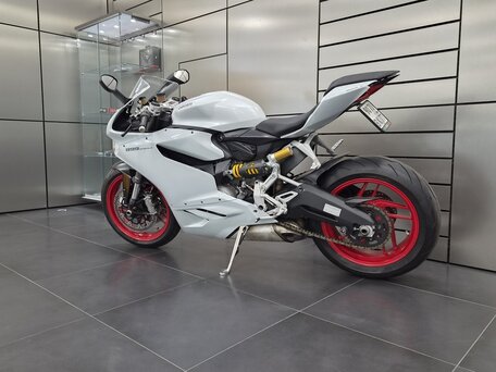 2014 Ducati 899 Panigale, белый, 860000 рублей, вид 4