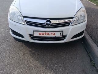 2008 Opel Astra H Рестайлинг, белый, 750000 рублей, вид 1