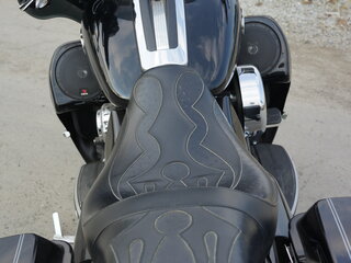 2013 Harley-Davidson Street Glide, чёрный, 1600000 рублей, вид 4