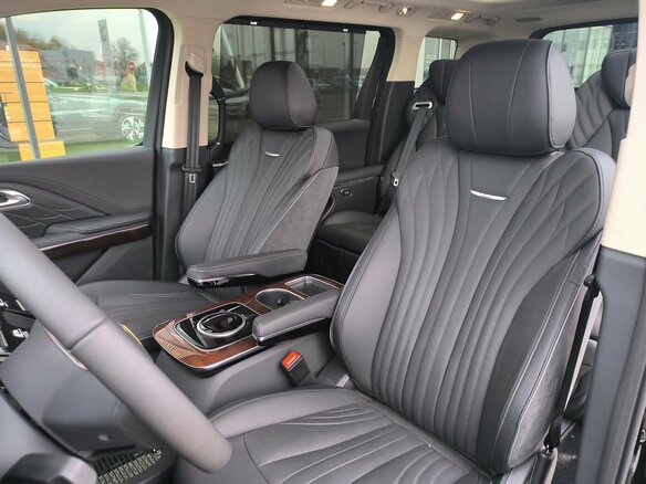 2025 Hongqi HQ9, чёрный - вид 21