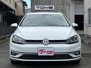 2018 Volkswagen Golf VII Рестайлинг, белый, 1250000 рублей, вид 2