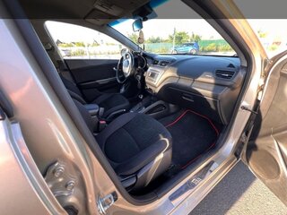 2015 Kia Rio III Рестайлинг, бежевый, 1050000 рублей, вид 5