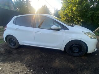 2013 Peugeot 208 I, белый, 727000 рублей, вид 4
