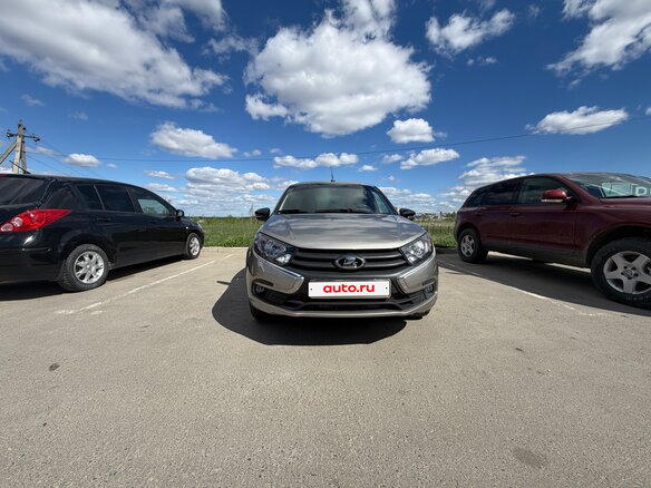 2021 Lada (ВАЗ) Granta I Рестайлинг, серебристый, 799000 рублей - вид 1