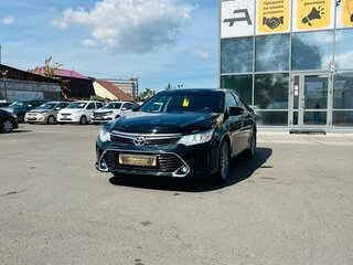 2017 Toyota Camry VII (XV50) Рестайлинг 2, чёрный, 2199999 рублей, вид 2