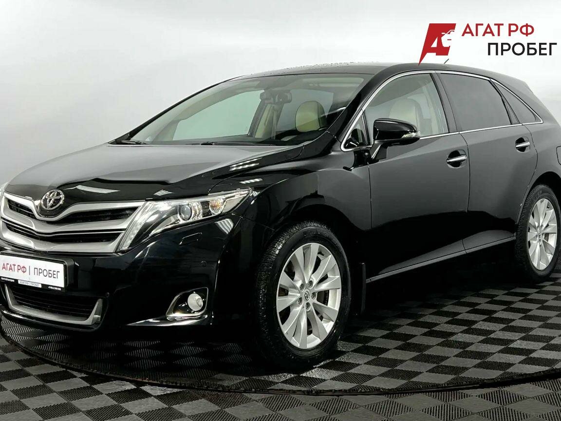 Открыть фотографии: Toyota Venza I Рестайлинг