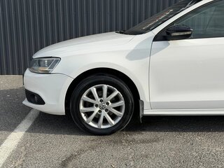 2011 Volkswagen Jetta VI, белый, 920000 рублей, вид 5