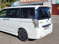 2013 Honda Stepwgn IV Рестайлинг, белый, 2150000 рублей - вид 7