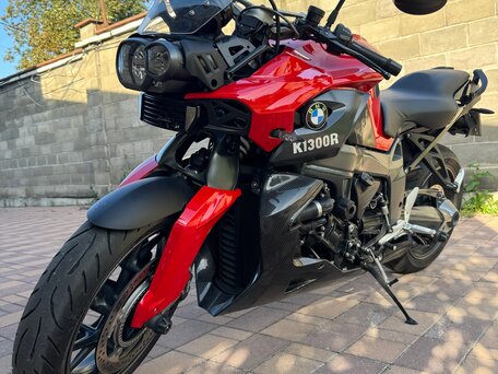 2014 BMW K 1300 R, красный, 1050000 рублей, вид 1