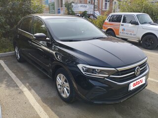2021 Volkswagen Polo VI, чёрный, 2500000 рублей, вид 4
