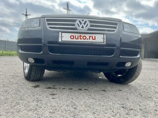 2006 Volkswagen Touareg I, чёрный, 1150000 рублей, вид 3