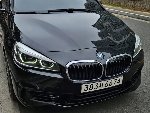 2020 BMW 2 серии Active Tourer 218d F45 Рестайлинг, чёрный, 2200000 рублей - вид 2