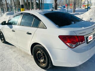 2011 Chevrolet Cruze I, белый, 480000 рублей, вид 3