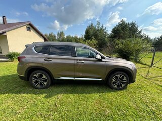 2018 Hyundai Santa Fe IV, коричневый, 2100000 рублей, вид 5