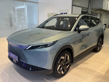 Omoda C7