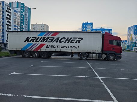 2011 Scania R-Series, пурпурный, 6500000 рублей, вид 1