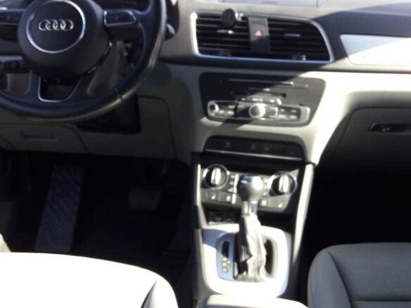 2015 Audi Q3 I (8U) Рестайлинг, голубой - вид 6