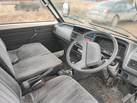 1997 Nissan Vanette, белый, 780000 рублей, вид 3