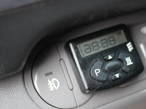 2009 Hyundai H-1 II, синий - вид 13
