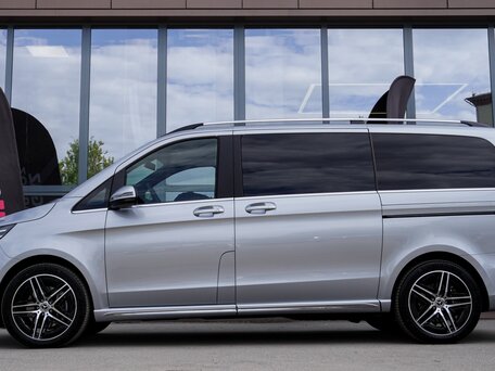 2024 Mercedes-Benz V-Класс Long 300 d длинный III (W447) Рестайлинг 2, белый, 10999000 рублей, вид 3