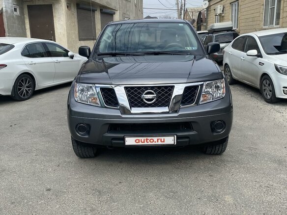 2018 Nissan Frontier Crew Cab Long II Рестайлинг, серый, 3500000 рублей