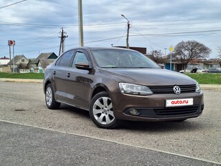 2012 Volkswagen Jetta VI, коричневый, 949000 рублей, вид 1