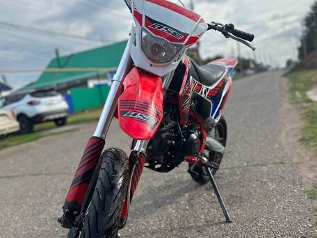 2020 BSE PH 125, красный, 70000 рублей, вид 2