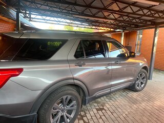 2021 Ford Explorer VI, серый, 3500000 рублей, вид 5