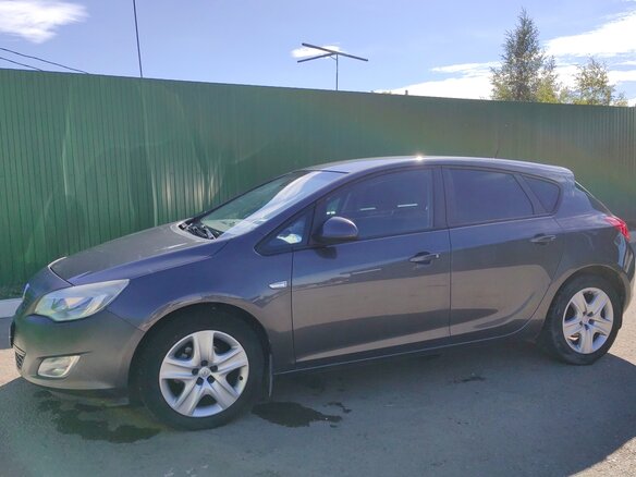 2011 Opel Astra J, серый, 550000 рублей - вид 4