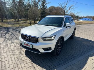2019 Volvo XC40 I, белый, 2590000 рублей, вид 2