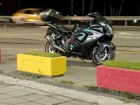2009 Suzuki GSX 1300 R Hayabusa, чёрный, 900000 рублей, вид 2