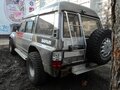 1990 Nissan Safari IV (Y60), серый - вид 2