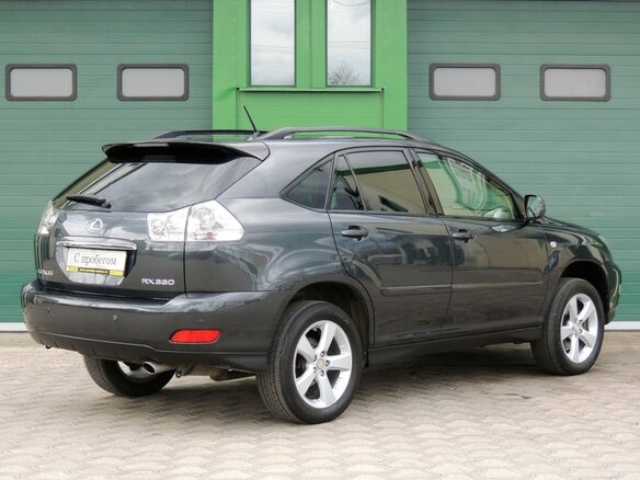 2005 Lexus RX 330 II, чёрный - вид 2