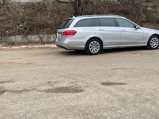 2014 Mercedes-Benz E-Класс 220 CDI IV (W212, S212, C207) Рестайлинг, серебристый, 1550000 рублей, вид 4