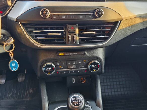 2020 Ford Focus IV, синий, 1750000 рублей - вид 14