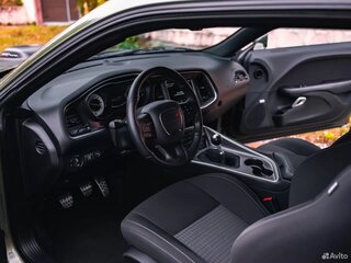 2018 Dodge Challenger R__T III Рестайлинг 2, зелёный, 3750000 рублей, вид 2