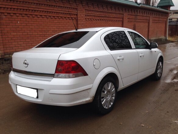 2011 Opel Astra H Рестайлинг, белый - вид 6
