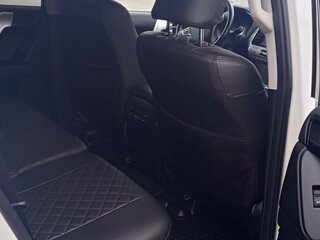 2018 Toyota Land Cruiser Prado 150 Series Рестайлинг 2, белый, 7000000 рублей, вид 5
