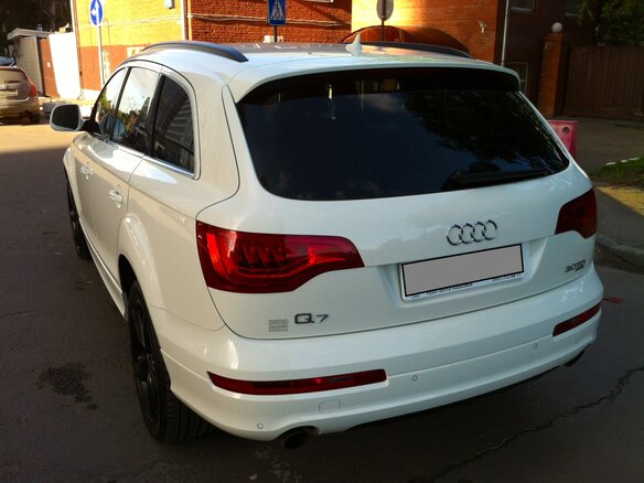 2009 Audi Q7 I (4L) Рестайлинг, белый - вид 4