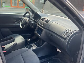 2010 Skoda Fabia II Рестайлинг, серый, 450000 рублей, вид 5