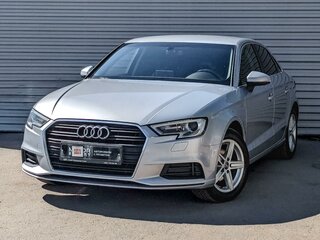 2017 Audi A3 III (8V) Рестайлинг, серебристый, 1990000 рублей, вид 2