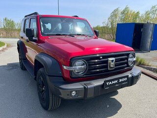 2023 Tank 300 I, красный, 3800000 рублей, вид 2