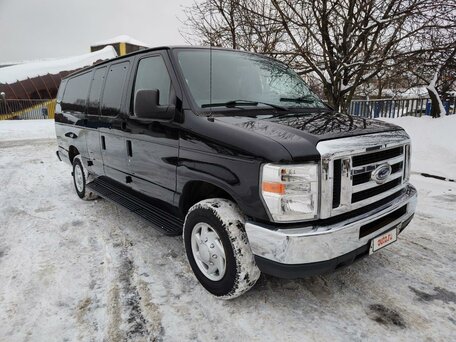 2013 Ford E-series, чёрный, 3950000 рублей, вид 1