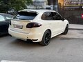 2010 Porsche Cayenne Diesel II (958), белый, 3000000 рублей - вид 4
