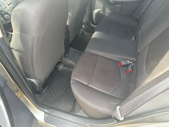 2011 Kia Cerato 4-speed II, серый, 1100000 рублей - вид 14