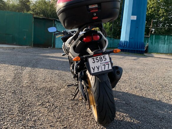 2011 Yamaha FZ8, белый, 550000 рублей - вид 3