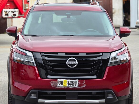 2022 Nissan Pathfinder V, пурпурный, 5099000 рублей - вид 2