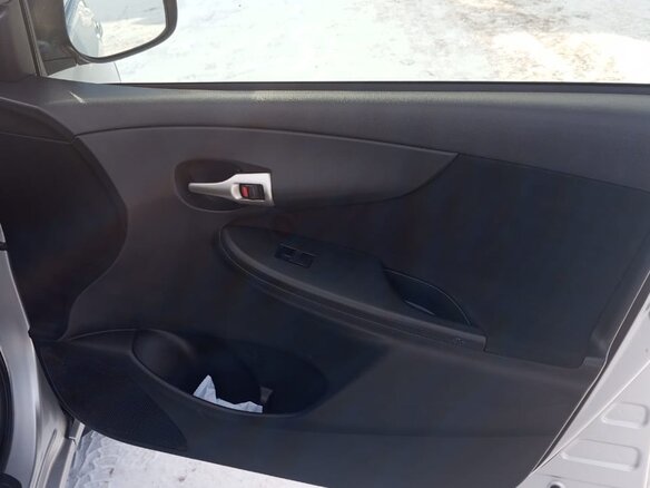 2012 Toyota Corolla X (E140, E150) Рестайлинг, серебристый, 1350000 рублей - вид 10