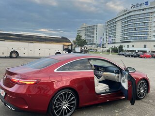 2018 Mercedes-Benz E-Класс 200 V (W213, S213, C238), красный, 3700000 рублей, вид 2